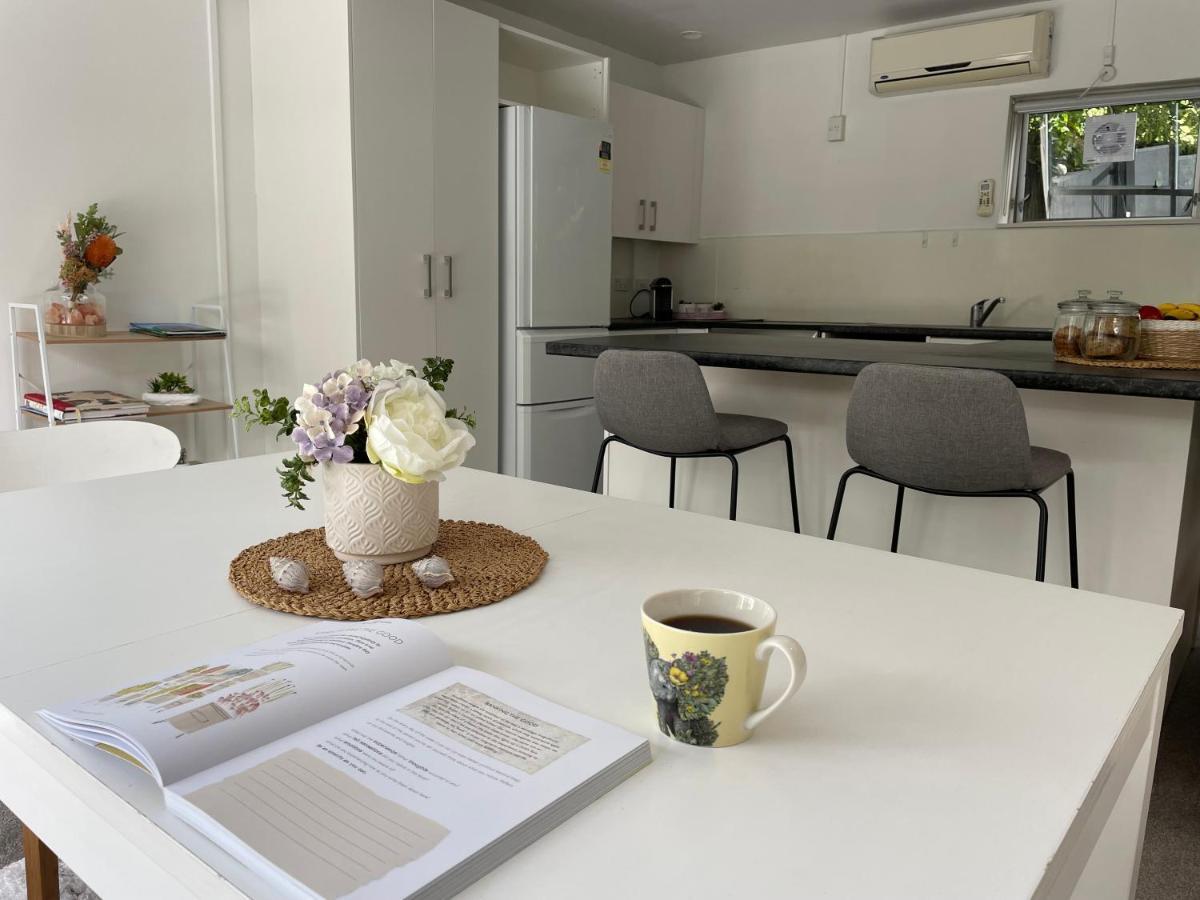 Family Friendly 3Br Flat - 3Min Walk To The Beach - Self Contained Auckland Luaran gambar