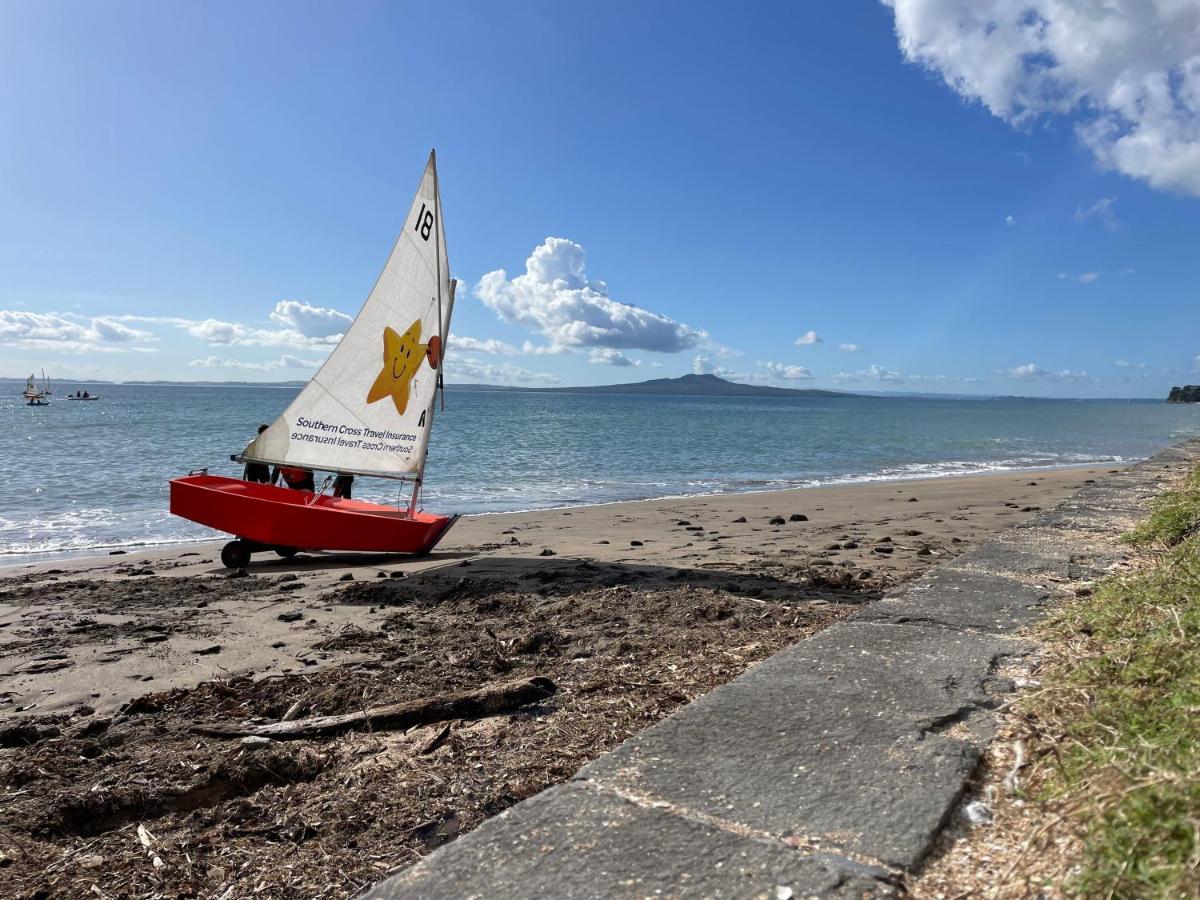 Family Friendly 3Br Flat - 3Min Walk To The Beach - Self Contained Auckland Luaran gambar
