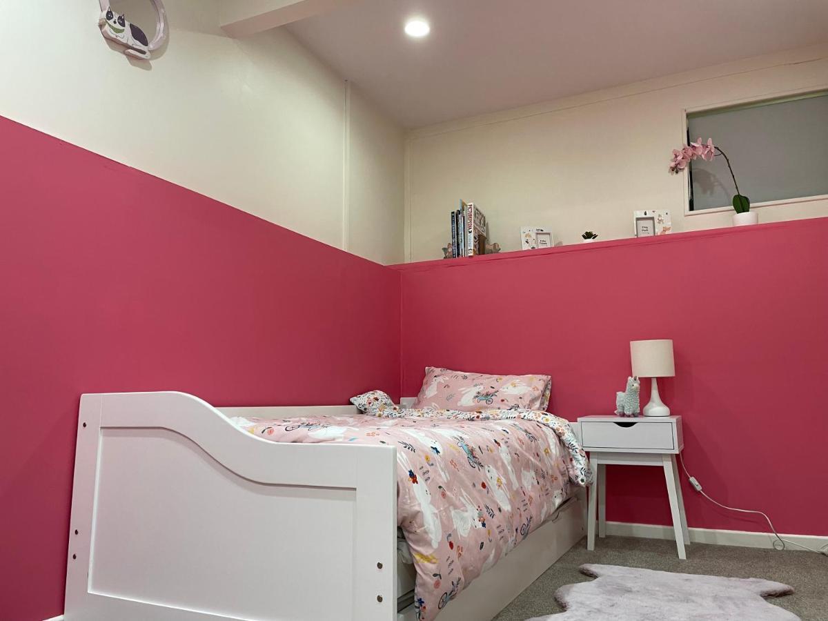 Family Friendly 3Br Flat - 3Min Walk To The Beach - Self Contained Auckland Luaran gambar